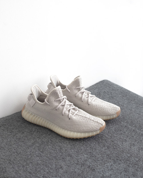 Sesame Boost sneakers matching t shirts Yeezy boost